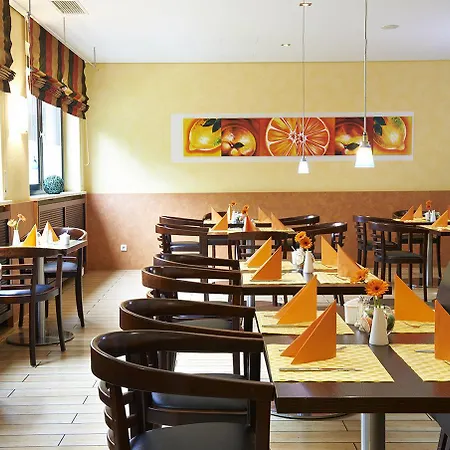 Ghotel & Living Muenchen-nymphenburg Otel 3*