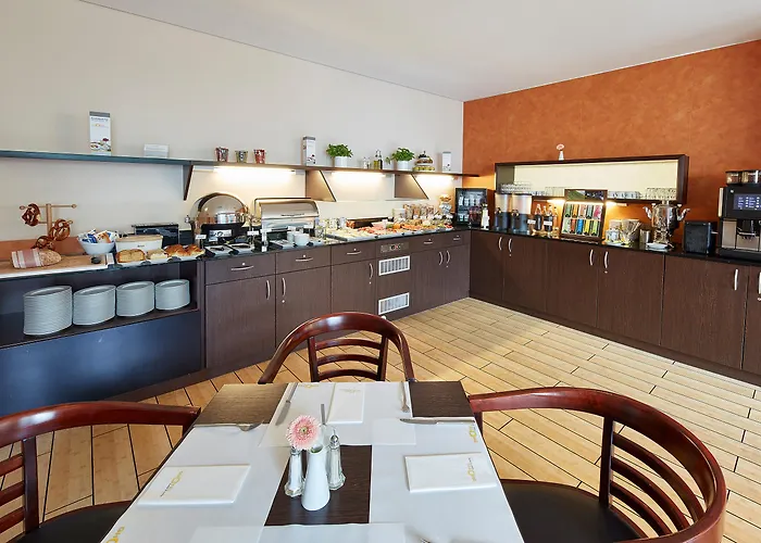 Ξενοδοχείο Ghotel & Living Muenchen-nymphenburg 3*