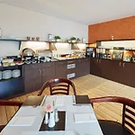 Ξενοδοχείο Ghotel & Living Muenchen-nymphenburg 3*