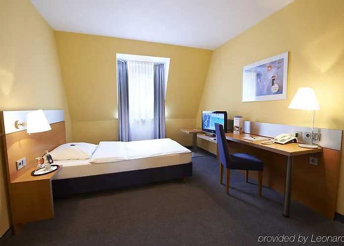 Hotel Ghotel & Living Muenchen-nymphenburg 3*