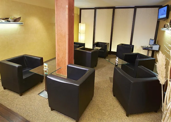 Hotel Ghotel & Living Muenchen-nymphenburg 3*