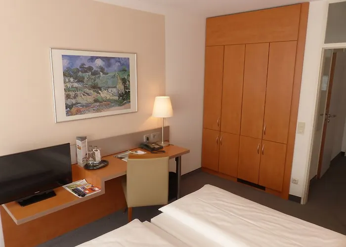 Ghotel & Living Muenchen-nymphenburg 3*